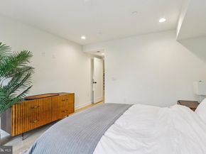 953 N Marshall Street, Philadelphia PA 19123