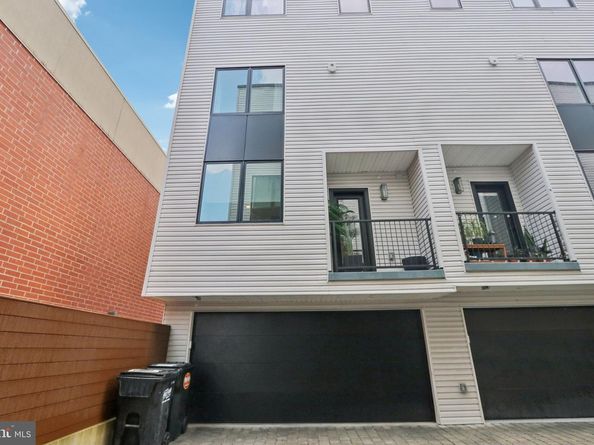 953 N Marshall Street, Philadelphia PA 19123
