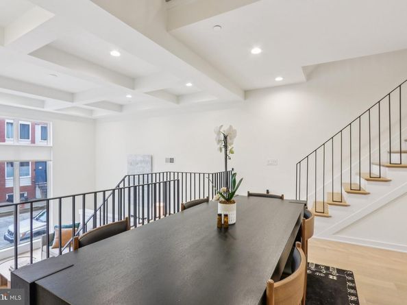 953 N Marshall Street, Philadelphia PA 19123