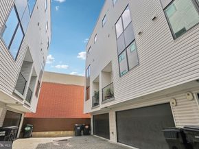 953 N Marshall Street, Philadelphia PA 19123