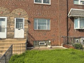 2947 Tyson Avenue, Philadelphia PA 19149