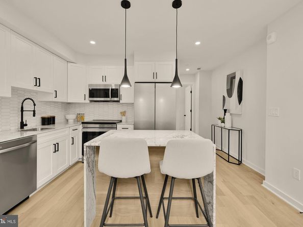 2610 41st Street NW 5, Washington DC 20007