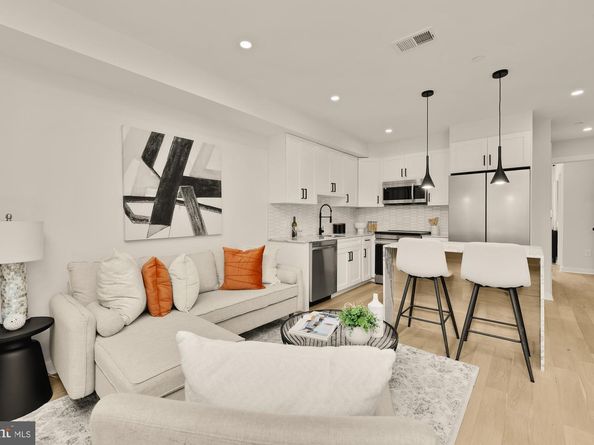 2610 41st Street NW 5, Washington DC 20007