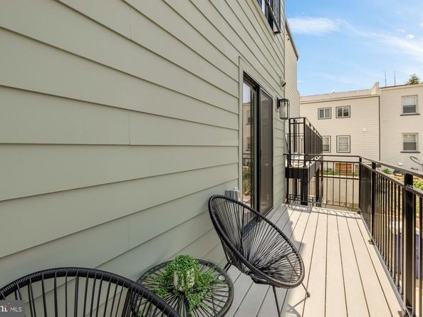 2610 41st Street NW 5, Washington DC 20007