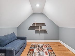 5537 Hawthorne Place NW, Washington DC 20016