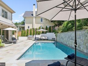5537 Hawthorne Place NW, Washington DC 20016
