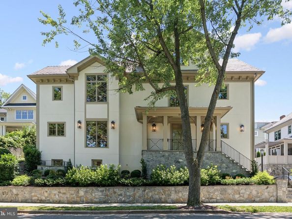 5537 Hawthorne Place NW, Washington DC 20016