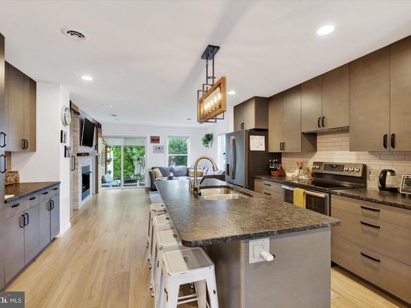 3563 E Thompson Street, Philadelphia PA 19134