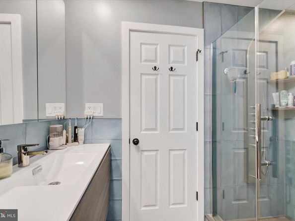 3563 E Thompson Street, Philadelphia PA 19134