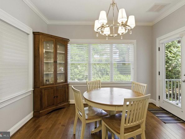6838 Saint Albans Road, Mclean VA 22101