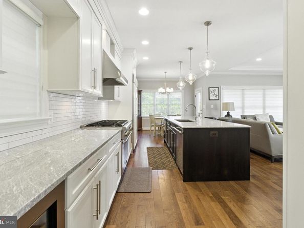 6838 Saint Albans Road, Mclean VA 22101