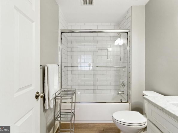 6838 Saint Albans Road, Mclean VA 22101