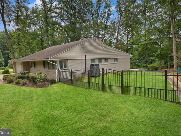 7400 Braddock Road, Annandale VA 22003