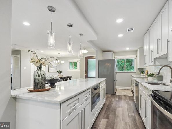 7400 Braddock Road, Annandale VA 22003