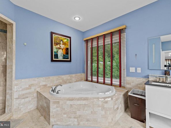 7230 Beverly Street, Annandale VA 22003