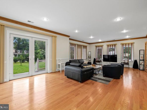 7230 Beverly Street, Annandale VA 22003
