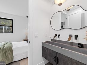 2035 Pierce Street, Philadelphia PA 19145