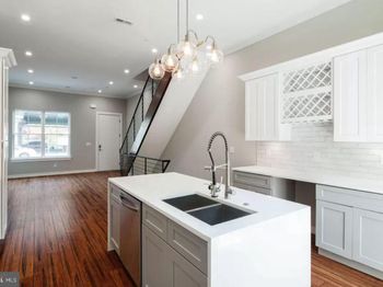 1516 S 25TH Street