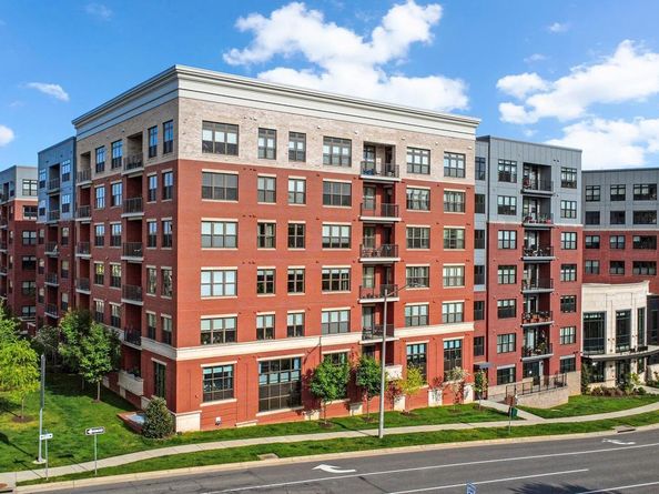2960 Vaden Drive 2312, Fairfax VA 22031
