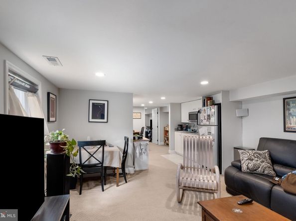 3528 14TH Street N, Arlington VA 22201