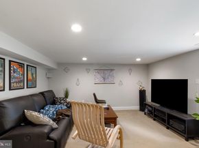 3528 14TH Street N, Arlington VA 22201