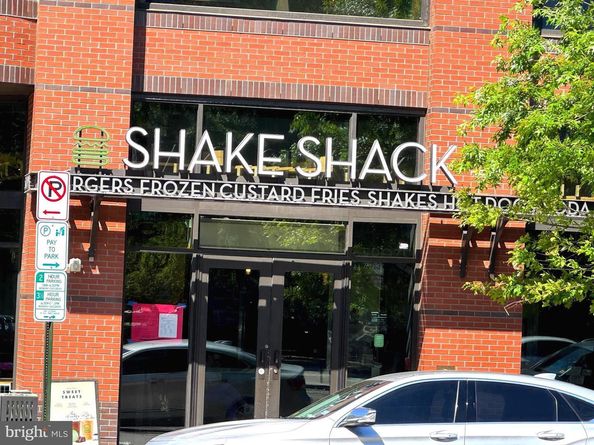 1245 NW 13TH Street NW 313, Washington DC 20005