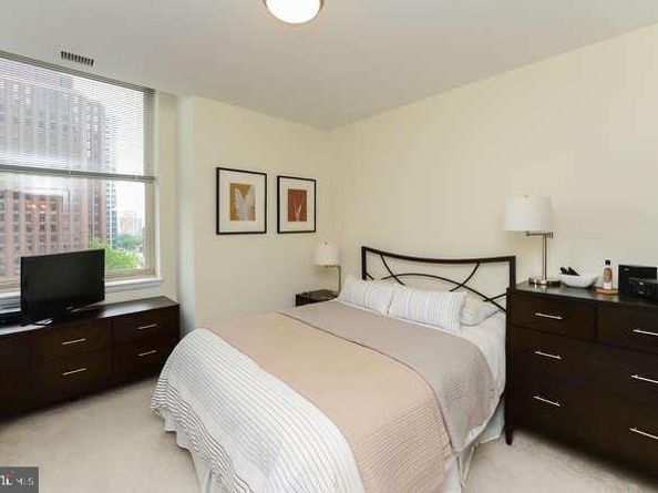 1600 Arch Street 1407, Philadelphia PA 19103