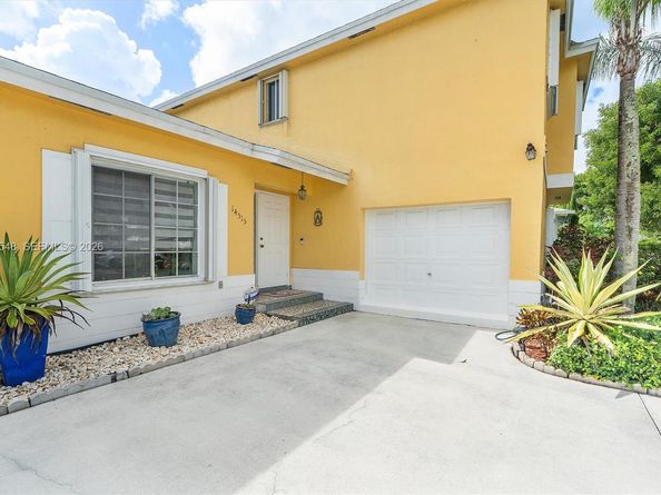 14515 SW 139th Ave Circle E, Miami FL 33186