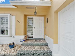 14515 SW 139th Ave Circle E, Miami FL 33186
