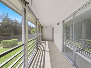 110 Lake Meryl Drive 216, West Palm Beach FL 33411