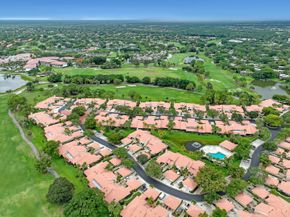 132 Old Meadow Way, Palm Beach Gardens FL 33418