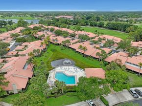 132 Old Meadow Way, Palm Beach Gardens FL 33418
