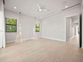 1135 NE 11th Avenue, Fort Lauderdale FL 33304