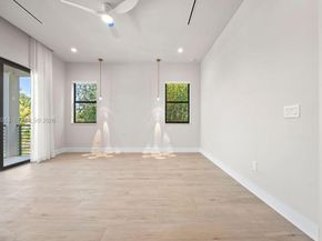 1135 NE 11th Avenue, Fort Lauderdale FL 33304