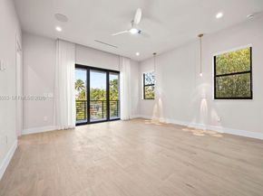 1135 NE 11th Avenue, Fort Lauderdale FL 33304