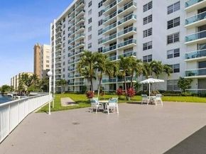 2841 NE 163rd Street 901, North Miami Beach FL 33160