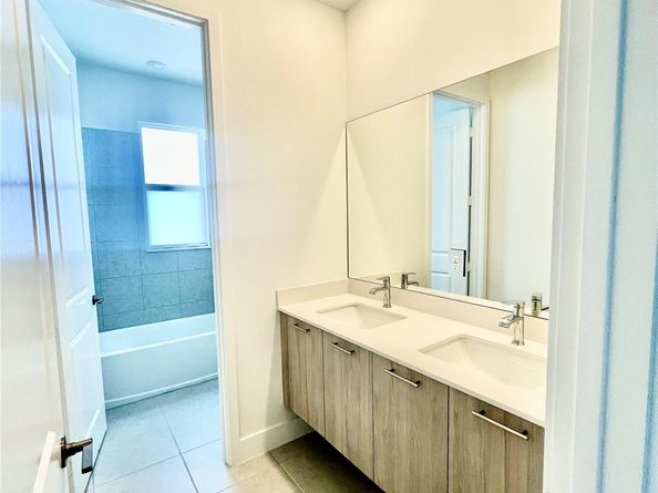 12200 SW 44th Court, Davie FL 33330