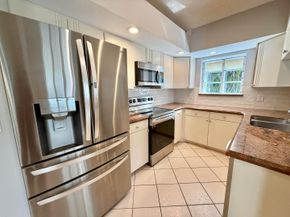10911 Ladera Lane A, Boca Raton FL 33498