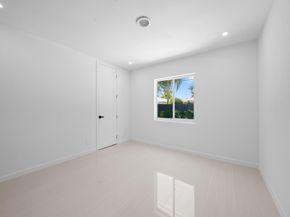 1750 NE 49th Street, Fort Lauderdale FL 33334