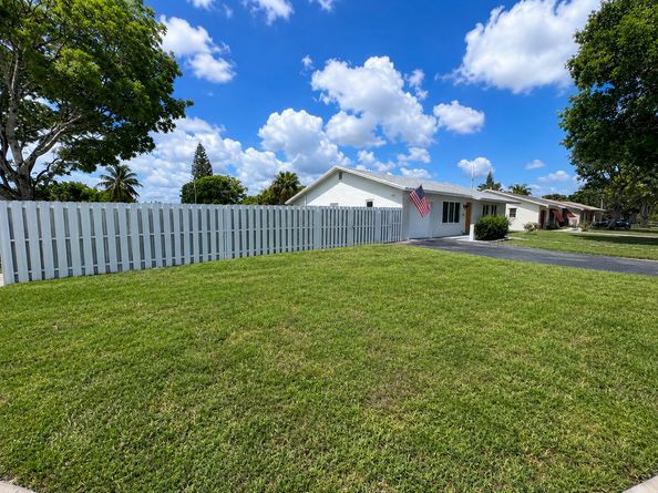 11100 NW 25th Court, Sunrise FL 33322