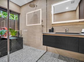 4220 Casper Court, Hollywood FL 33021
