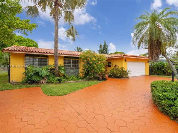 1320 SW 84th Avenue, Miami FL 33144