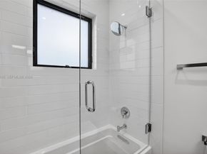 2751 NE 22nd Court, Pompano Beach FL 33062