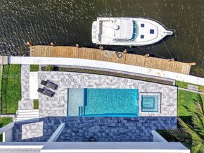 2751 NE 22nd Court, Pompano Beach FL 33062