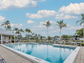 160 Cypress Club Drive Unit 612, Pompano Beach FL 33060