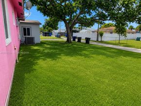 2227 Farragut Street, Hollywood FL 33020