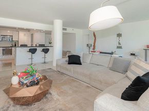 900 Bay Drive 122, Miami Beach FL 33141