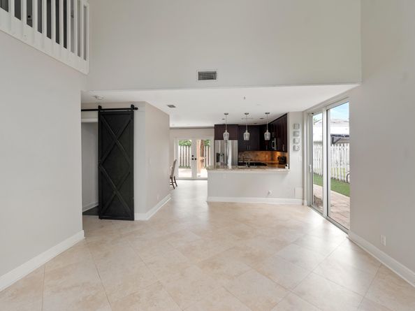 9859 NW 2nd Street, Plantation FL 33324