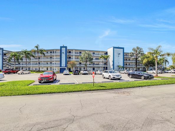 3001 Lincoln A 3001, Boca Raton FL 33434