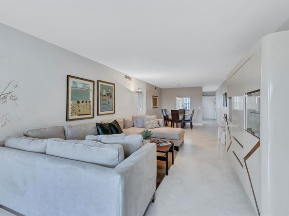3001 Lincoln A 3001, Boca Raton FL 33434